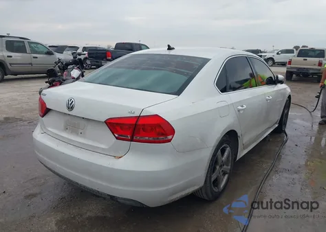 2013 Volkswagen Passat 2.5L Se from USA, damaged, VIN 1VWBP7A35DC065014